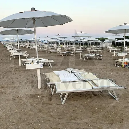 Sotto Il Pino